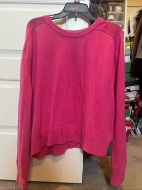 GAP Women's Crewneck Sweater in Bright Fuchsia